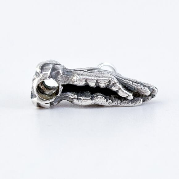 Vintage Hayward Sterling Silver 925 Praying Hands Pendant - Picture 5 of 7